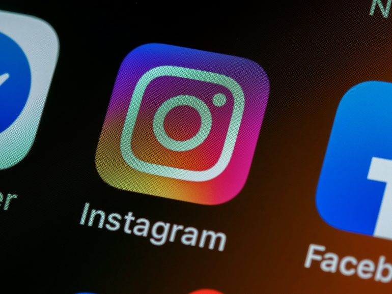 How to Increase Instagram Reach to Non-Followers (2024) 