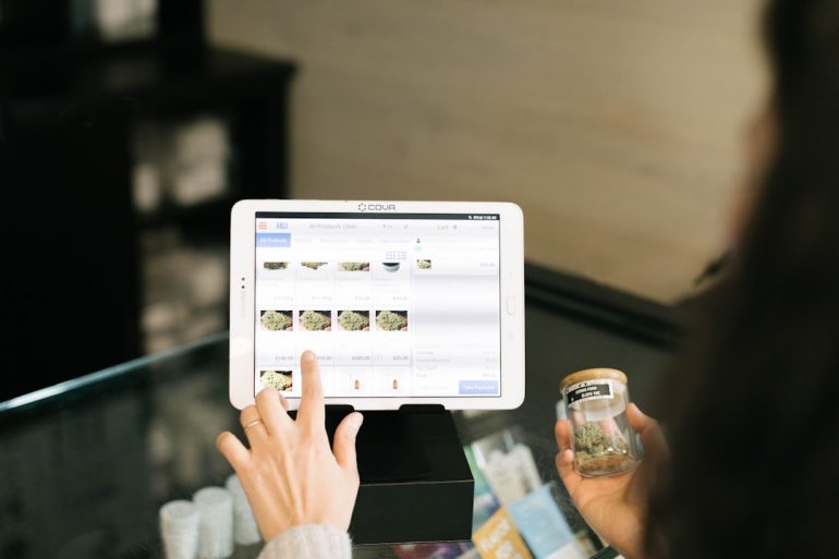 What Is Leetspeak? Meaning and Origin Explained