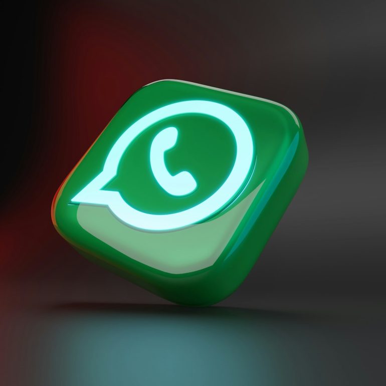 What Is an Email Client vs Webmail?