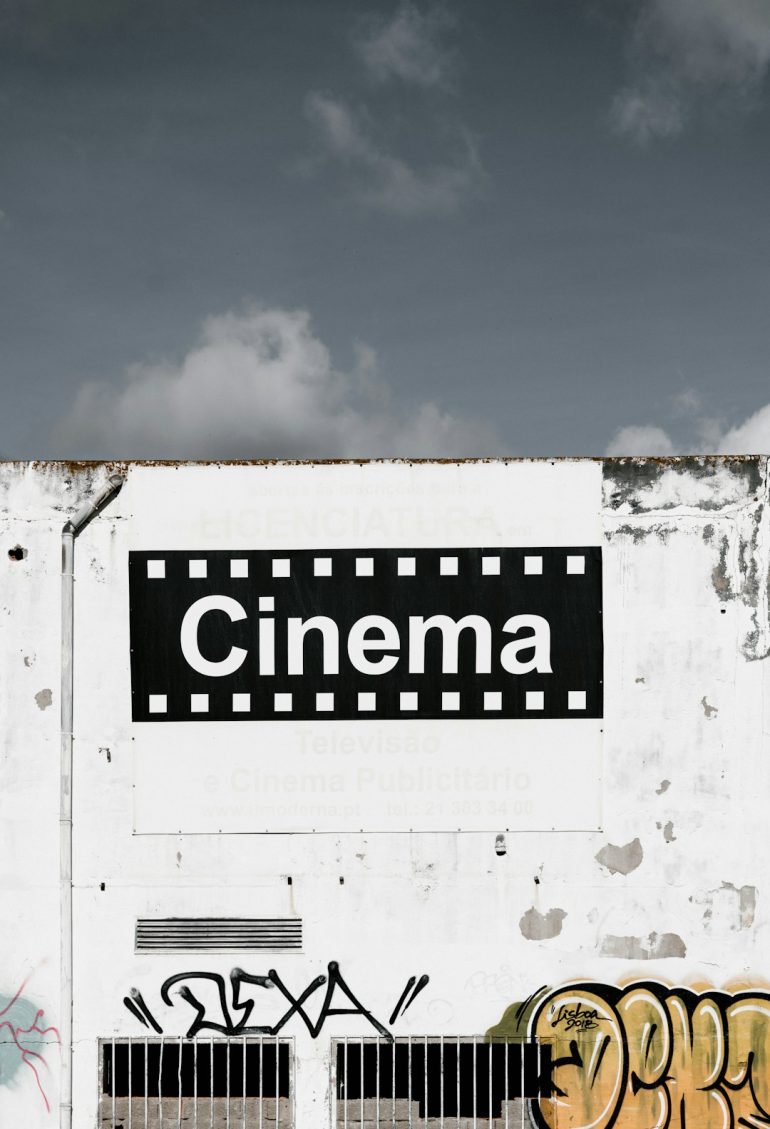 How to Make Transparent Objects in Cinema 4D (Step-by-Step)