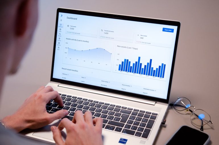 Best 6 Underrated Canva Alternatives for Fast Presentations and Pitch Decks