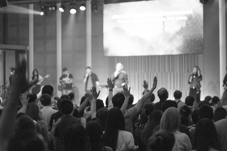 6 Church Management Software With Online Giving and Communication Features